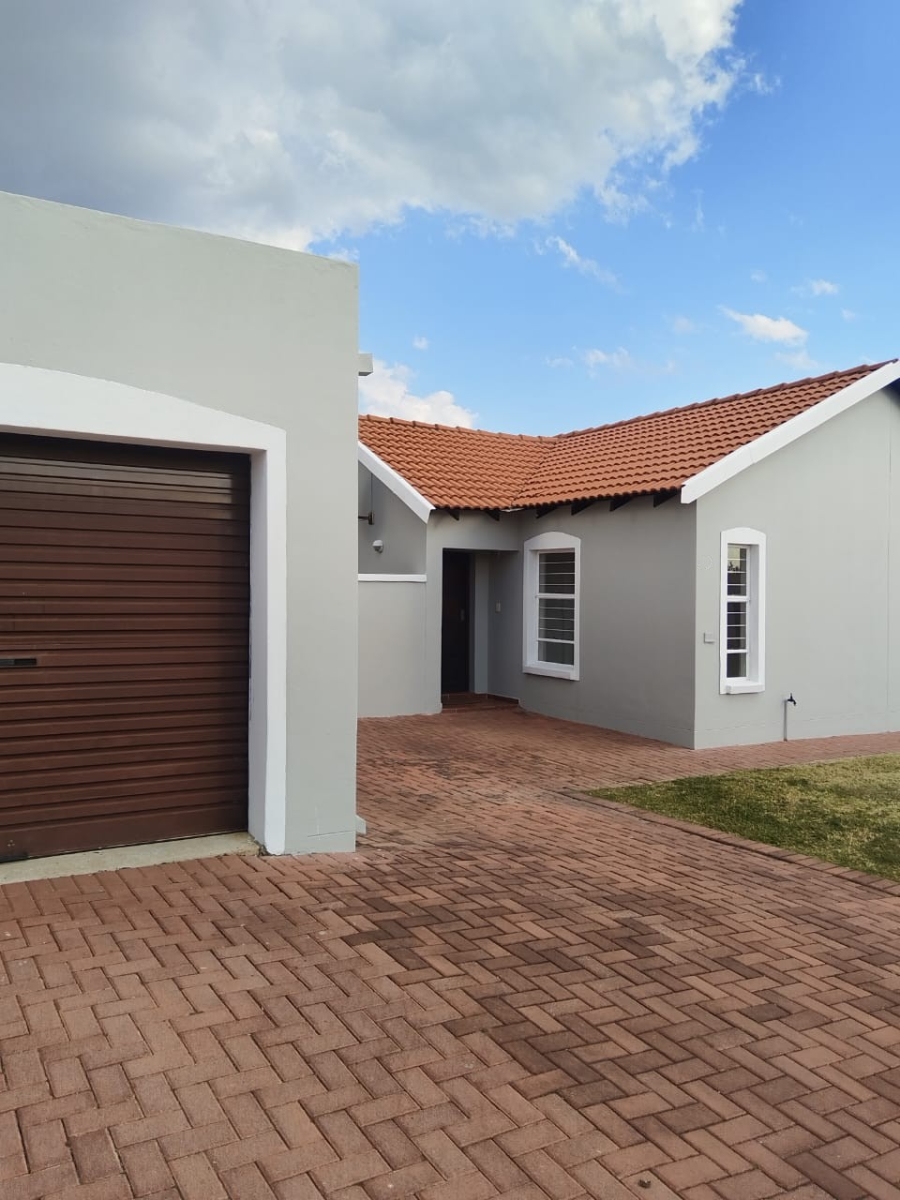 2 Bedroom Property for Sale in Brits North West